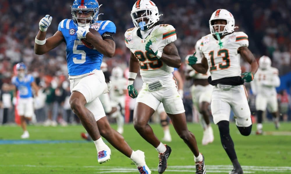 Kewan Lacy Shines in First Half of Fiesta Bowl, Fans React Enthusiastically