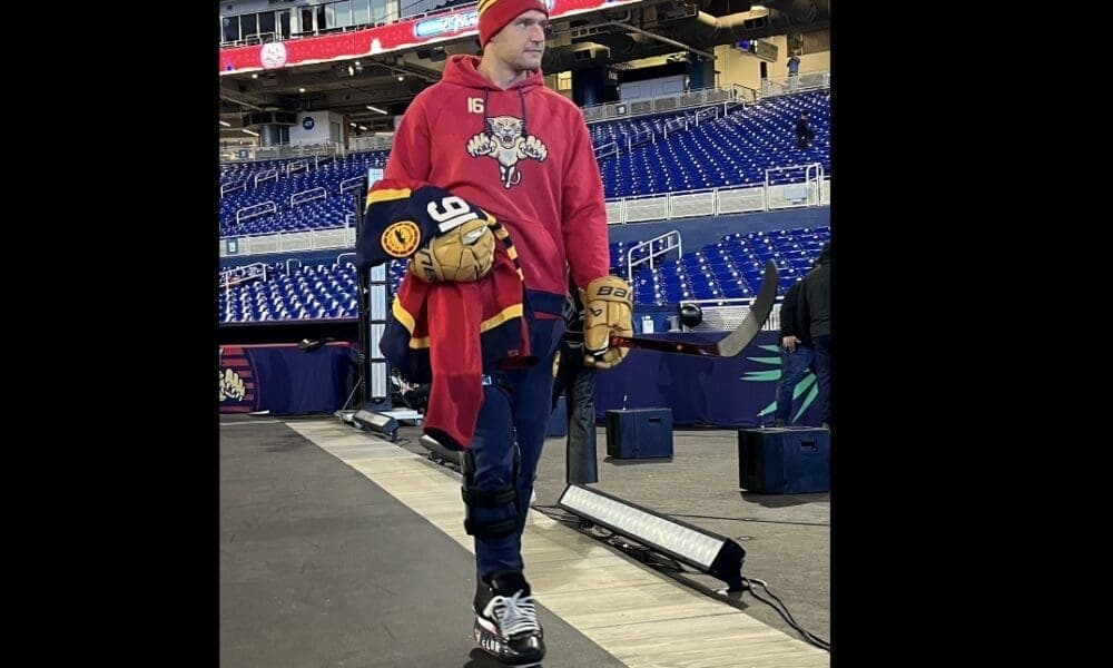 Sasha Barkov Joins Panthers Practice Ahead of Winter Classic Showdown