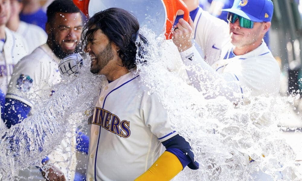 Pirates Continue Offseason Shopping as Christmas Approaches in Pittsburgh