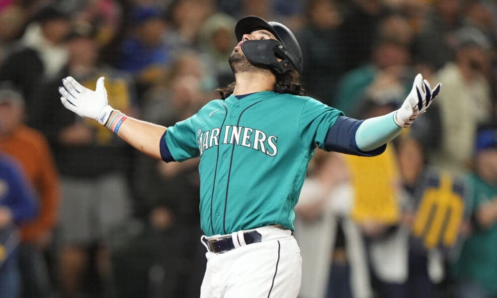 Pirates Eye Key Free Agents and Trade Targets to Strengthen Third Base