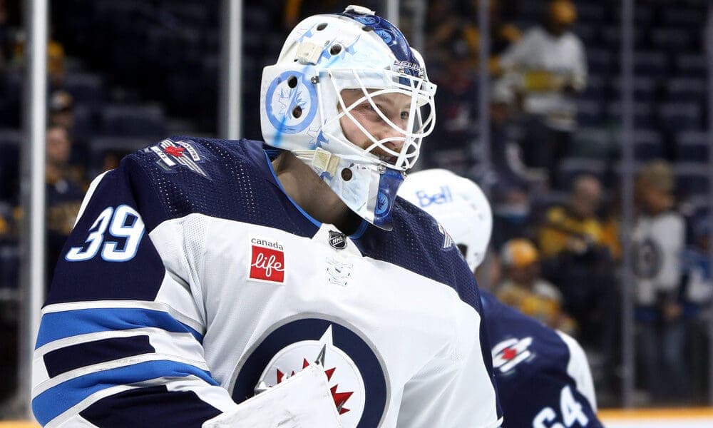 Sharks Acquire Goalie Laurent Brossoit from Chicago in Key Trade Move