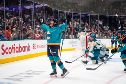 Sirens Aim to Shine in Historic Madison Square Garden Matchup