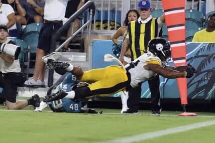 Former Steelers RB Signs with Louisville Kings, Aiming for UFL Success