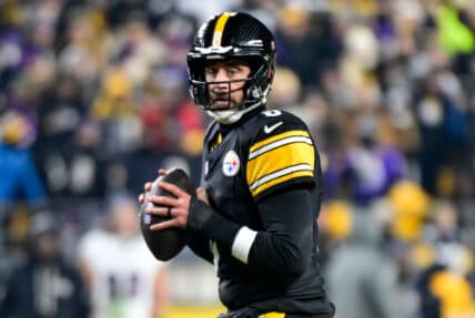 Terry Bradshaw Shares Insider Insights on Aaron Rodgers’ Future in NFL