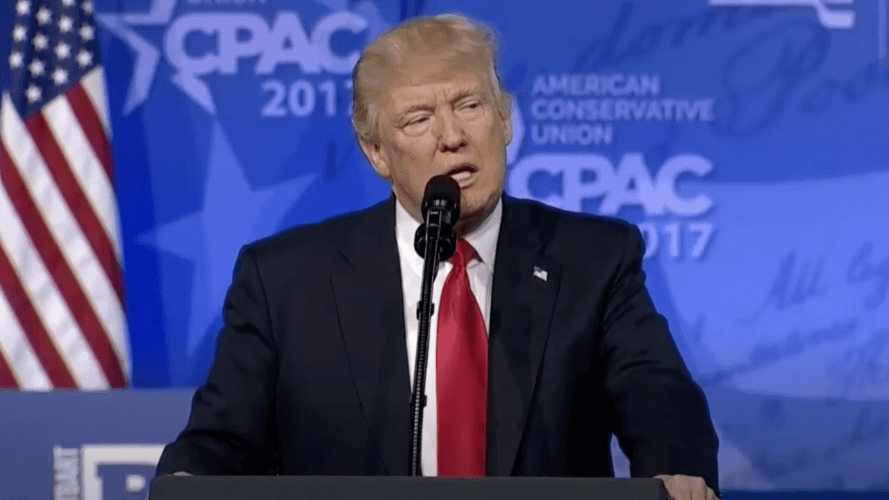 Robert De Niro Calls for Resistance Against Trump