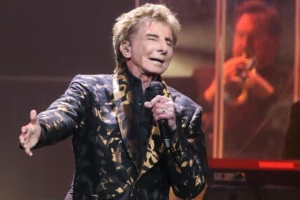Barry Manilow Shares Photo from Hospital Bed After Lung Surgery Recovery