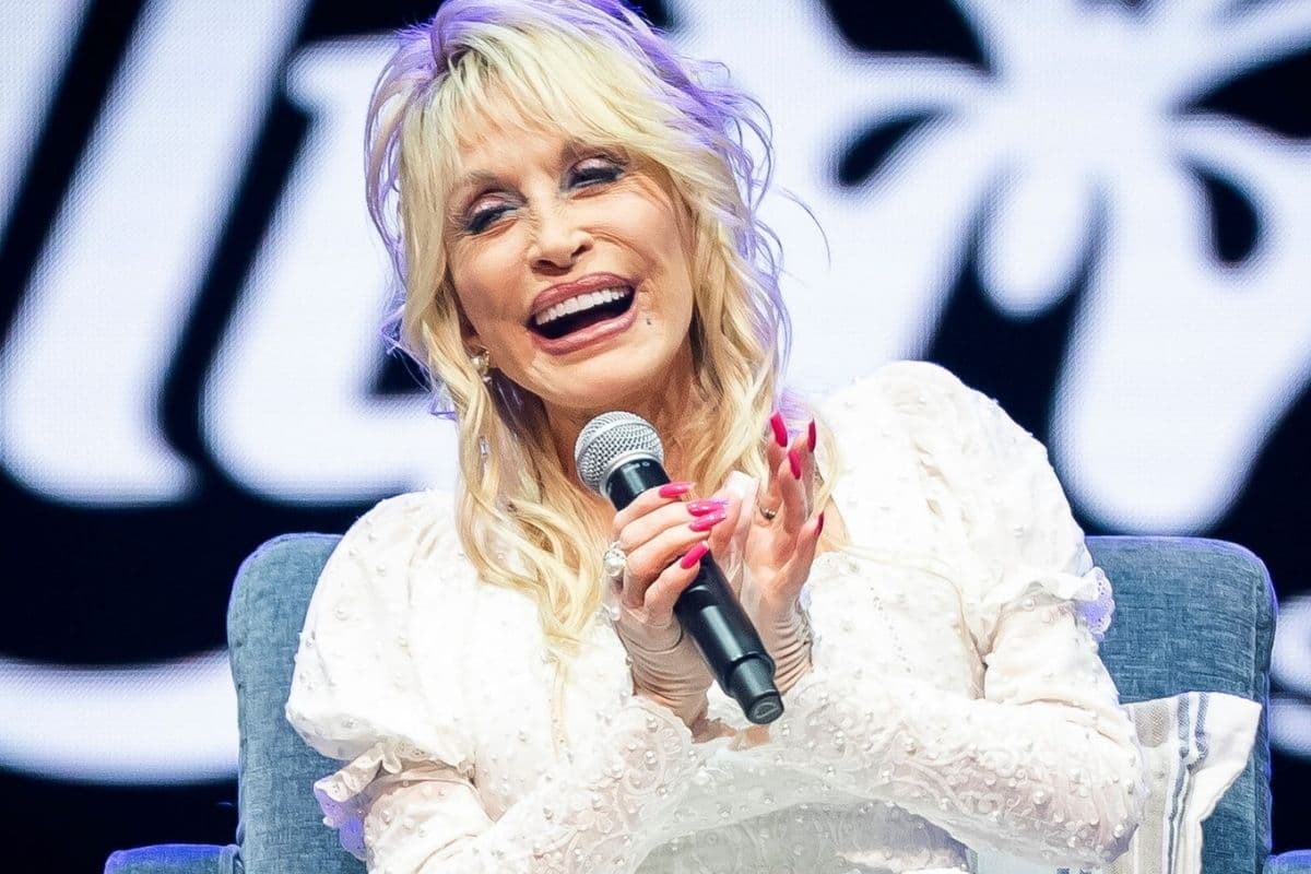 Dolly Parton Quells Health Concerns After Cancellations, Says She's "Not Dying"