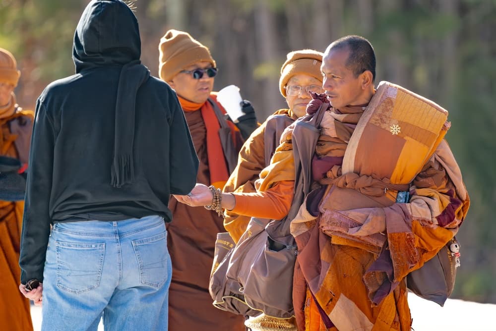 Buddhist Monks Complete 15-Week Peace Walk, Arrive in Washington