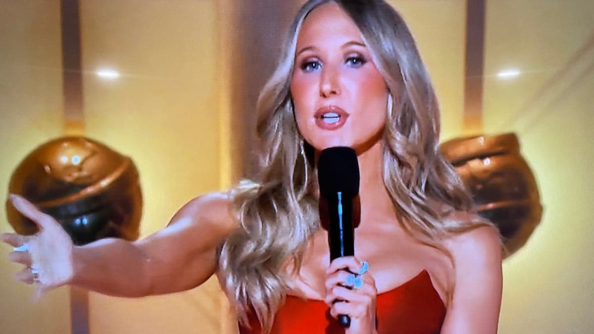 Nikki Glaser's Bold Golden Globes Monologue Critiques CBS News and DOJ