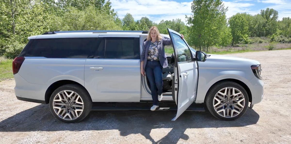 Discover the Top 8-Passenger SUVs Perfect for Family Adventures Now