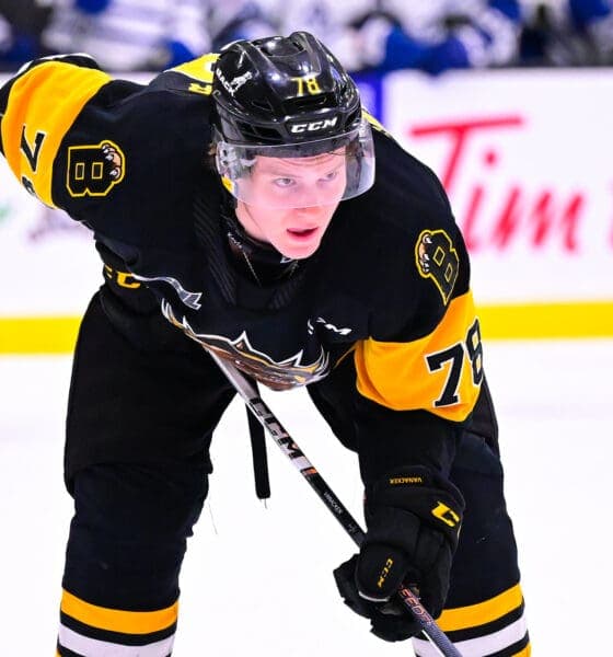 Finland's Victory and Vanacker's Lead Shift Dynamics in Hockey League