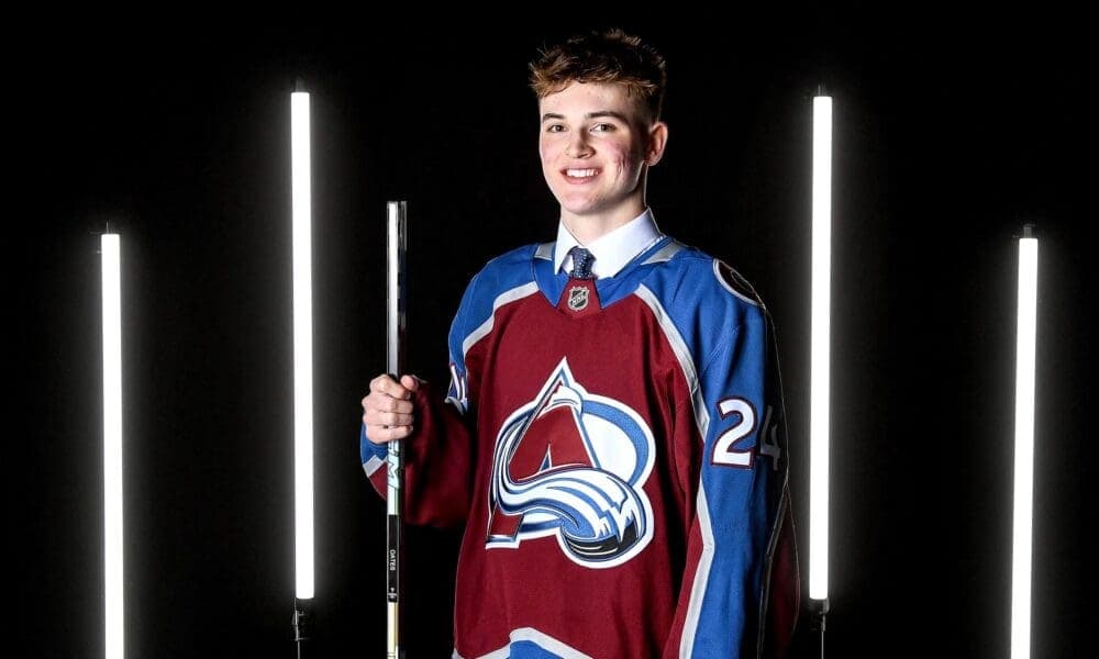 Top Avalanche Prospect Chooses UMass, Shaping Future Hockey Landscape