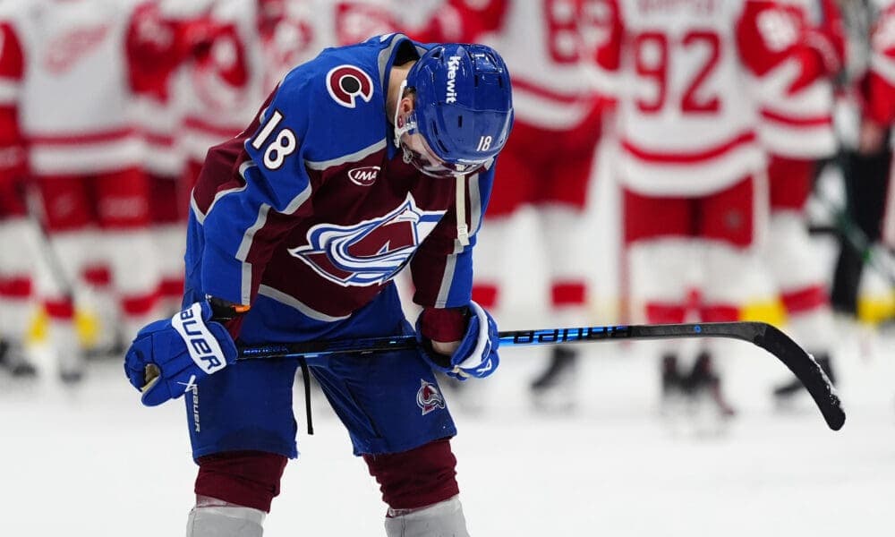 Red Wings Shut Out Avalanche in Key Win at Ball Arena