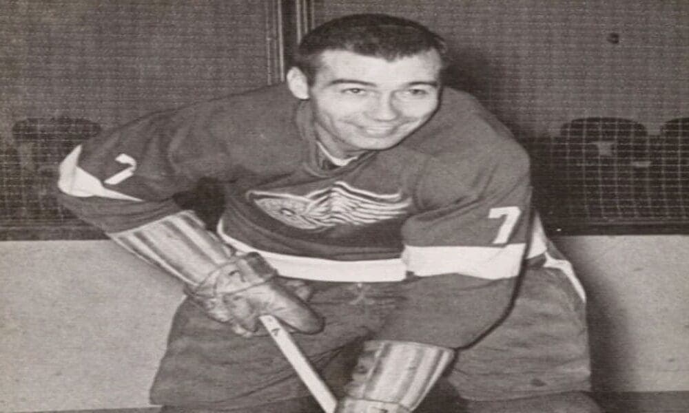 Former Red Wings Forward Fielder Remembered as Minor League Gordie Howe