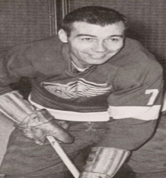 Former Red Wings Forward Fielder Remembered as Minor League Gordie Howe