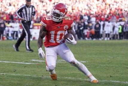 Giants Could Pursue Tyreek Hill, Reuniting Him with OC Matt Nagy