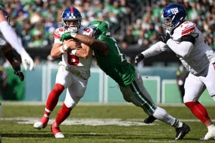 Giants May Release Bobby Okereke to Sign Underpriced LB Nakobe Dean