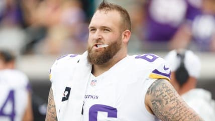 Dalton Risner's Free Agency Journey Creates Buzz Among NFL Fans