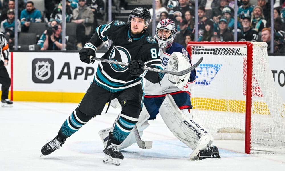 Regenda Shines as Slovakia Claims Group Victory in Olympic Hockey