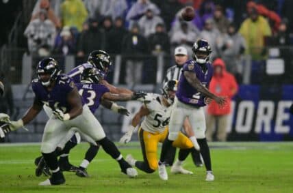 Mike Tomlin Breaks Down Key Differences Between Lamar Jackson and Tyler Huntley