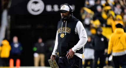 Mike Tomlin Sets New Undesirable Playoff Record for Steelers Fans