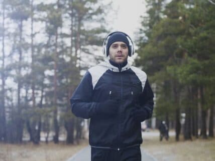 Discover the Surprising Benefits of Winter Workouts for Your Health