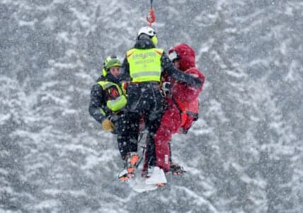 Lindsey Vonn Airlifted After Skiing Crash