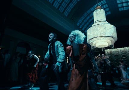 'The Bride!' Channels Bonnie and Clyde's Spirit, Inspiring New Buzz