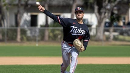 Twins Welcome Back Former Star Pitcher