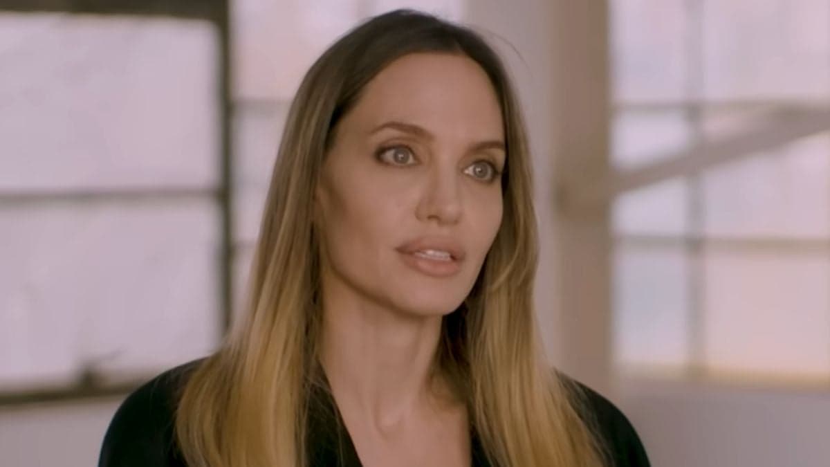 Angelina Jolie Looks to Leave America Amid Surprising New Images
